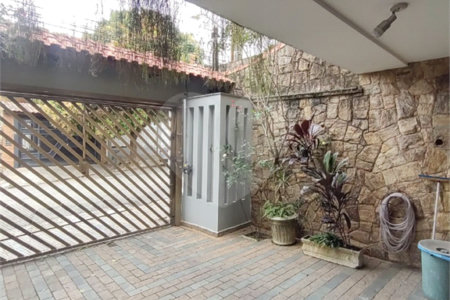 Casa com 300m² , 4 dormitórios , sendo 2 suítes , 5 vagas , à venda no bairro Curuçá , em Santo André.