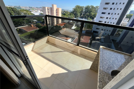 Apartamento mobiliado com 2 dormitórios sendo 1 suíte