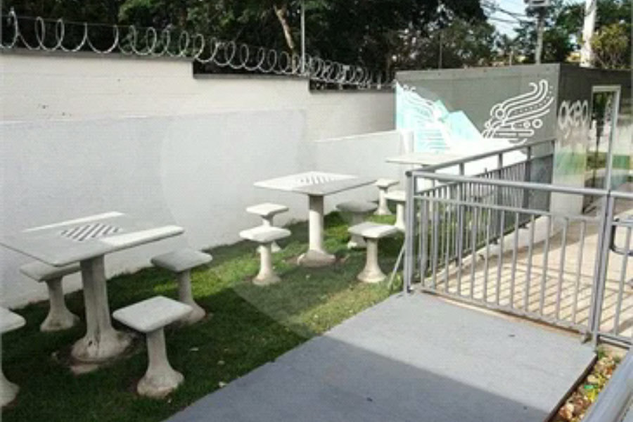 Conforto e Lazer no Jaraguá: Apartamento de 45 m² com Churrasqueira!