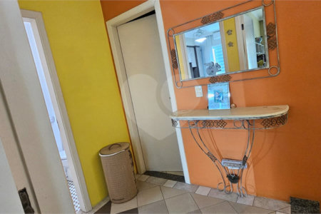 Sobrado à venda na Vila Regente Feijó – Oportunidade imperdível!