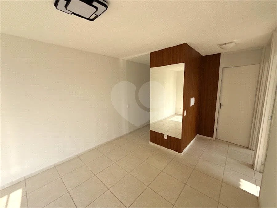 Apartamento 2 Quartos no Condomínio Parque Ville | Estrada da Cachamorra