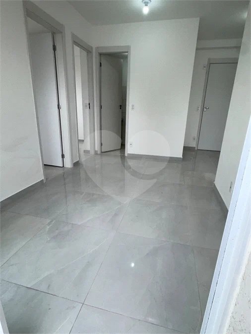 Apartamento á venda - Parque Bristol