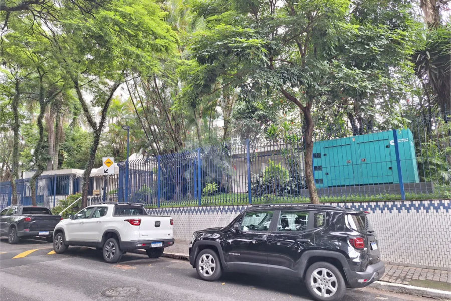 Apartamento com 130 m² , Bairro Saúde