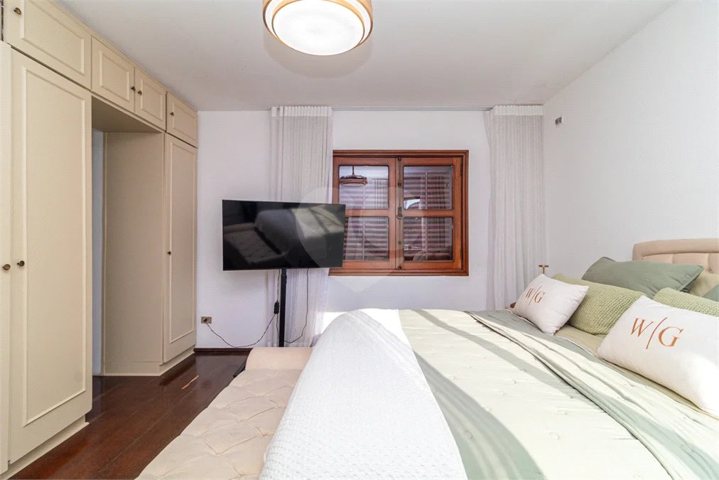 Sobrado à venda com 3 quartos, sendo 1 suíte, em Jardim Prudência, São Paulo, SP