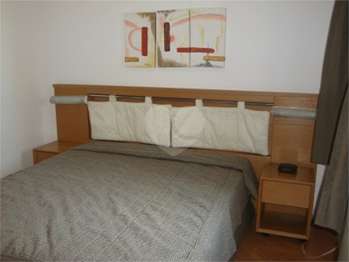 Apartamento de 1 dormitório sendo suíte com 60m2