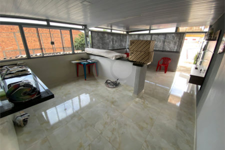 Sobrado comercial/residencial no Cidade Aracy