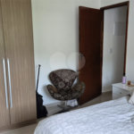 Casa Terreá com 3 suítes a Venda em Atibaia