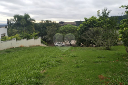 Lote à Venda no Porto Atibaia – 1.300 m² com Vista Privilegiada
