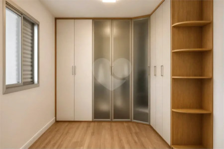 Apartamento Amplo na Saúde | 89 m², 2 Dormitórios e 1 Vaga