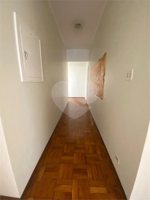 Apartamento à Venda | 327 m² | 4 dormitórios (1 suíte) | 2 vagas na Mooca!