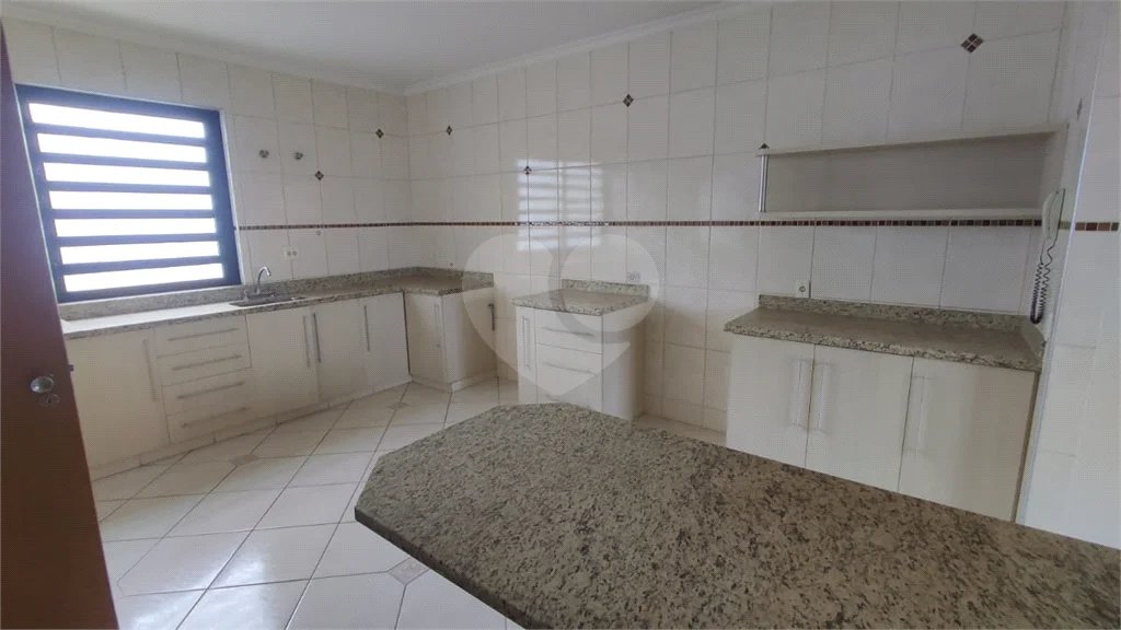 Apartamento Edifício Romano