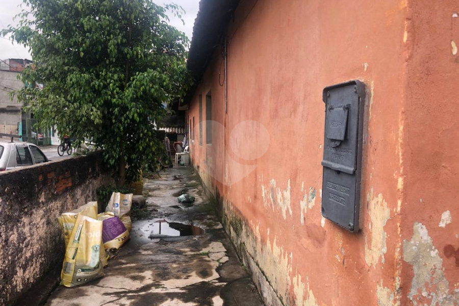 TERRENO DE ESQUINA IMIRIM