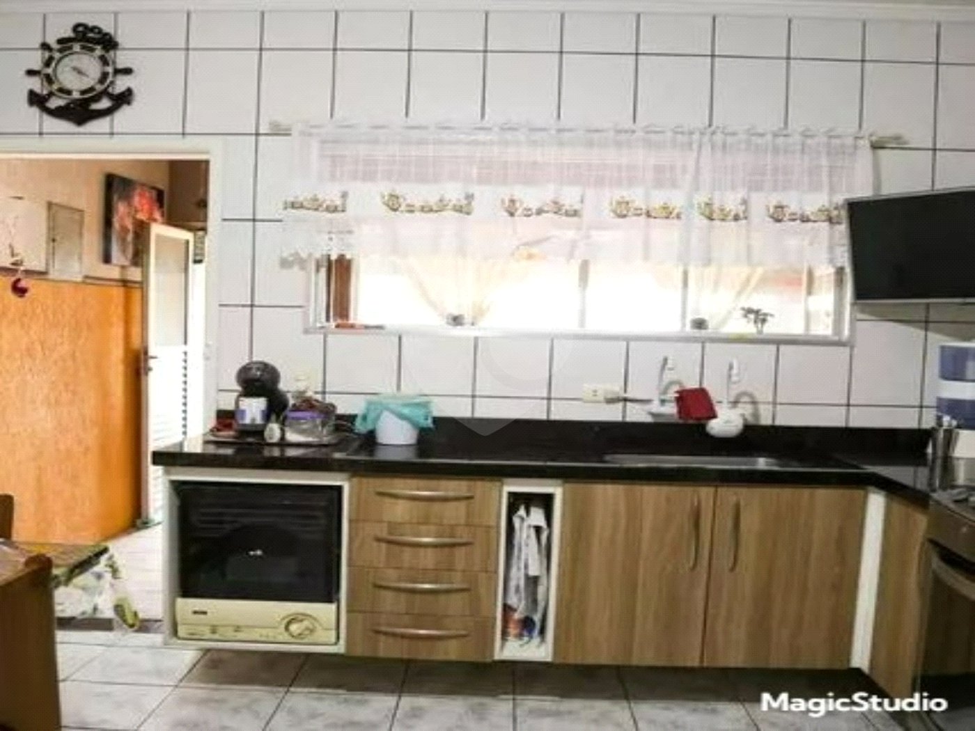 Casa com 120m² , 4 dormitórios , sendo 1 suíte , 3 vagas de garagem , à venda no Jabaquara.