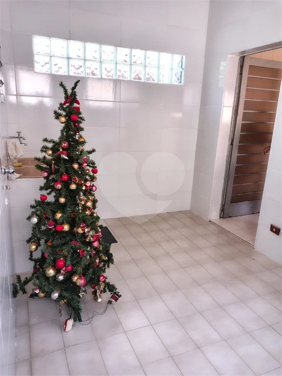 Casa à venda ou para alugar com 5 quartos, sendo 2 suítes, em Jardim Dos Estados, Poços de Caldas - MG