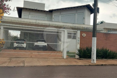 Imóvel a venda no Parque Santa Marta