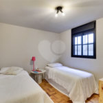 Casa de Vila à venda com 5 quartos, sendo 3 suítes, em Jardim Hípico, São Paulo, SP