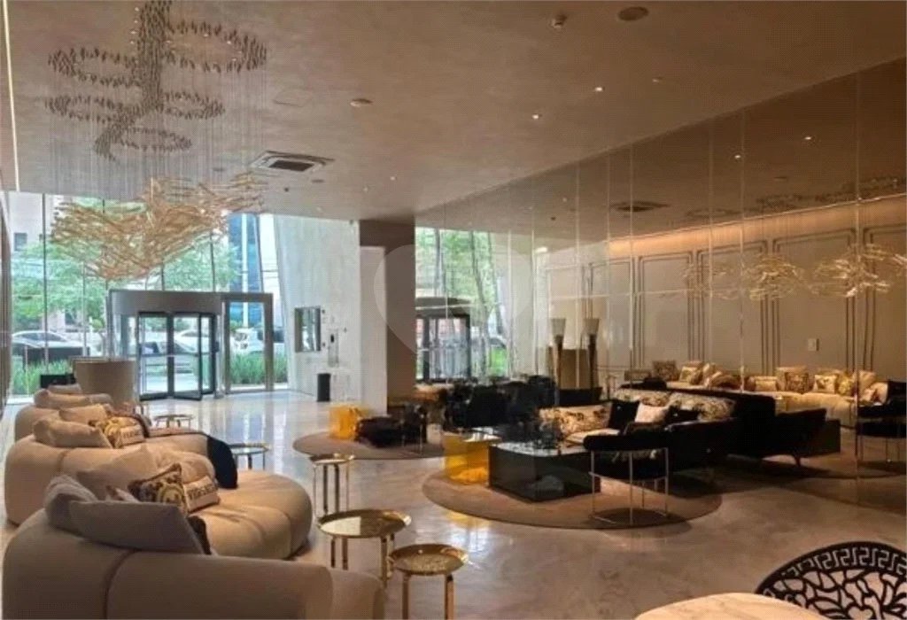 Studio Mobiliado em Moema | 29m² Pronto para Morar ou Investir