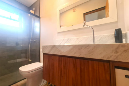 Casa térrea com 3 quartos à venda em Interlagos - SP