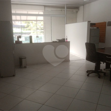 Sala comercial de 130m² Mobiliada com internet e central telefônica, Vila Thays, Atibaia