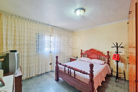 Casa para venda no Bosque da Saúde com 4 quartos e 4 vagas
