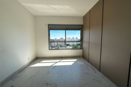 Apartamento à venda com 3 quartos, sendo 1 suíte,  em Jardim Marajoara, São Paulo, SP