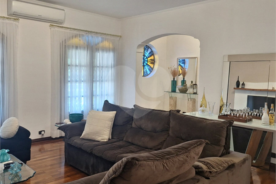 Casa Térrea, Jardim Franca porteira fechada. Impecavel!