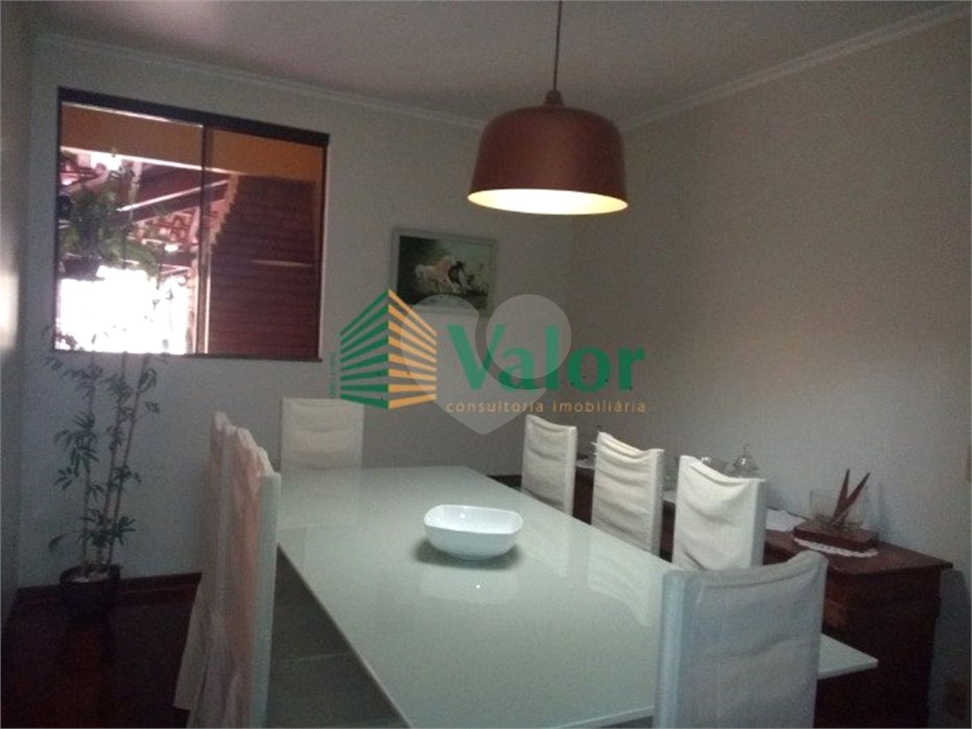 Sobrado á venda no Residencial Jardim Brasil