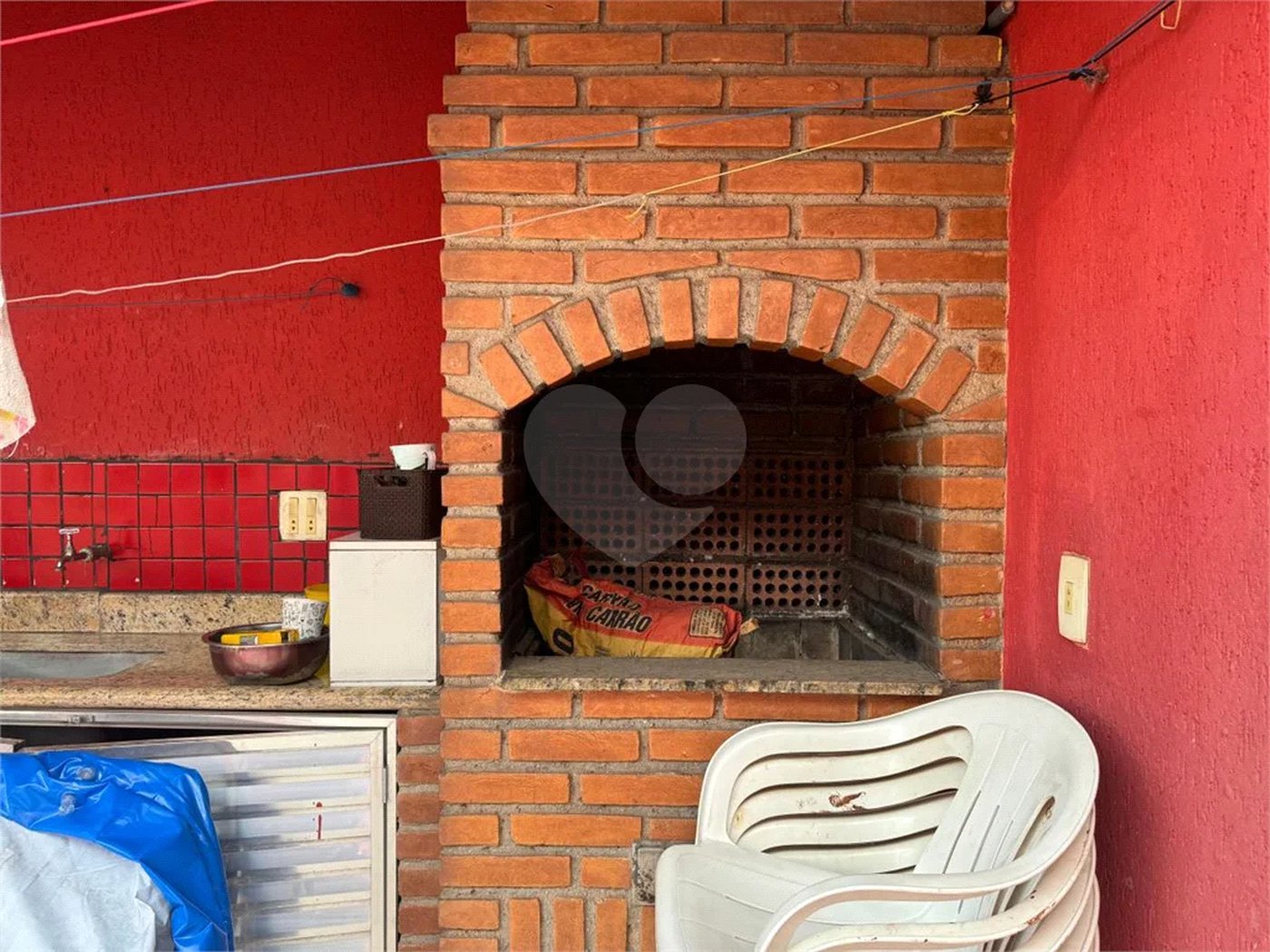 Sobrado a venda na Mooca, com 120m2, 2 dormitórios e 2 vagas - Estuda permuta.