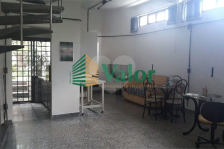 Casa Residencial Vila Prado á venda.