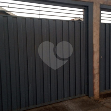 Linda Casa no Bairro Abdelnur