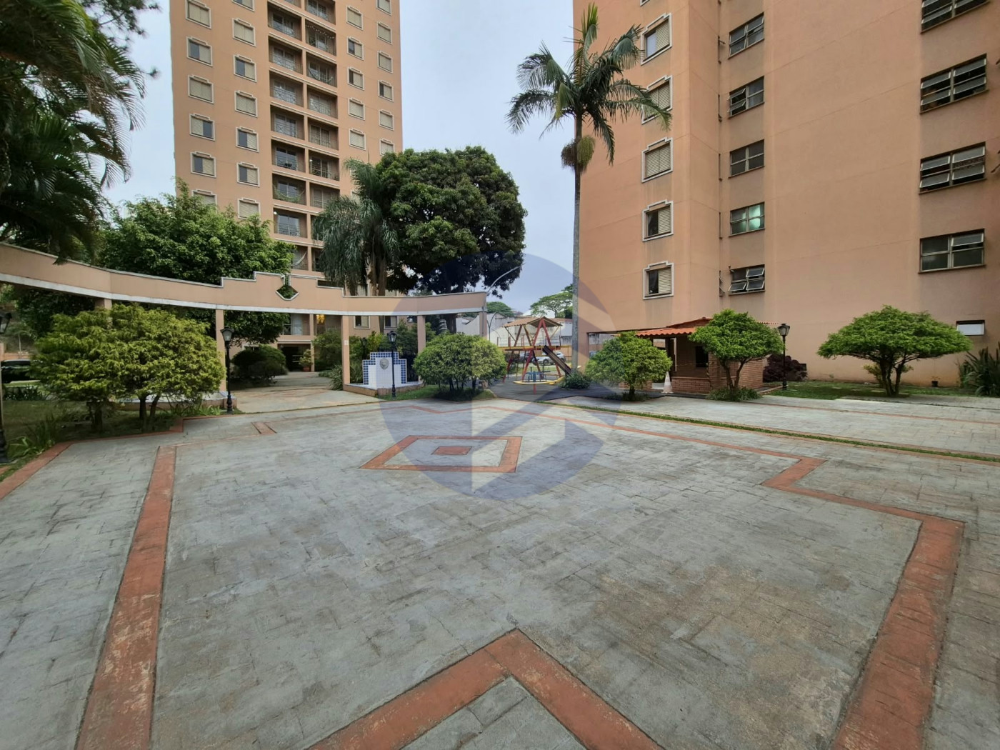 Apartamento à venda com 3 quartos, 1 banheiro e 1 vaga próximo à USP