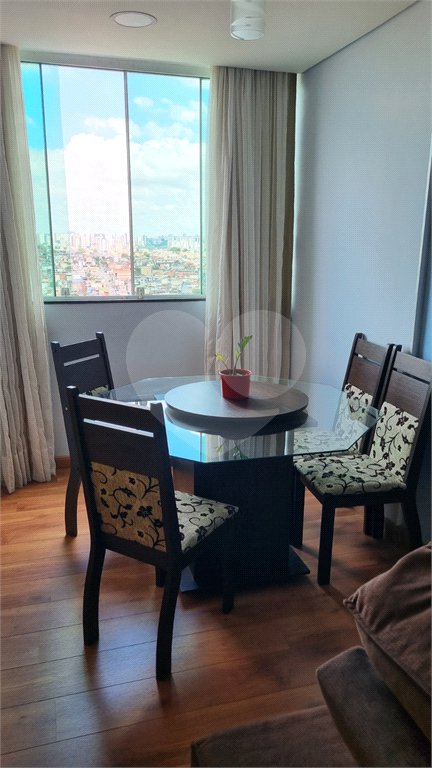 Excelente apartamento mobiliado de 62 m² na Vila das Mercês