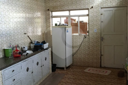 Casa térrea no Centro