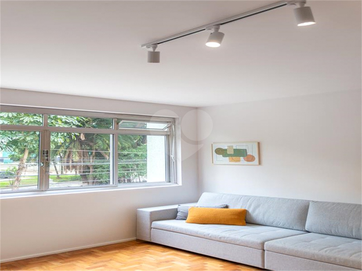 Excelente oportunidade para reformar e ficar com o apartamento dos seus sonhos!