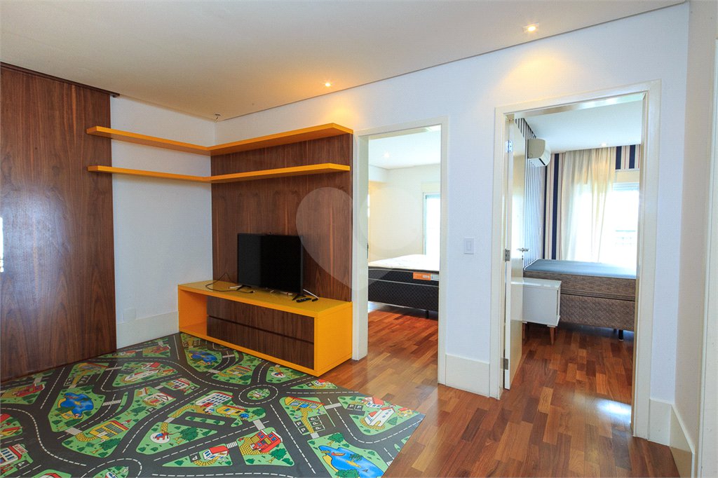 Apartamento à venda com 4 suítes em Alto da Boa Vista, São Paulo, SP
