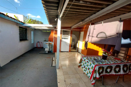 Casa a venda na Vila Prado