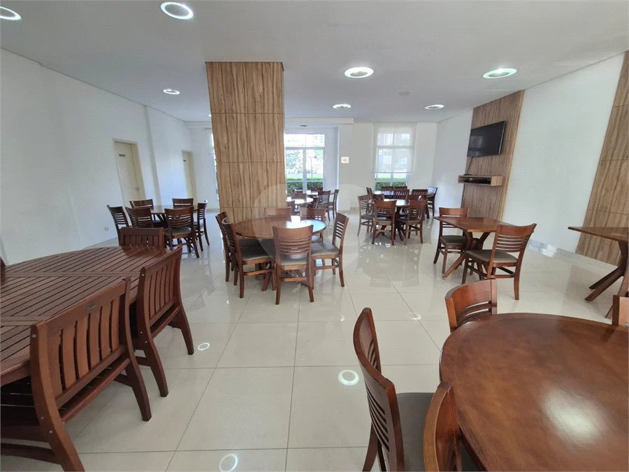 Apartamento Vila Mariana ,2 dormitórios sendo 1 suíte e 2 vagas.