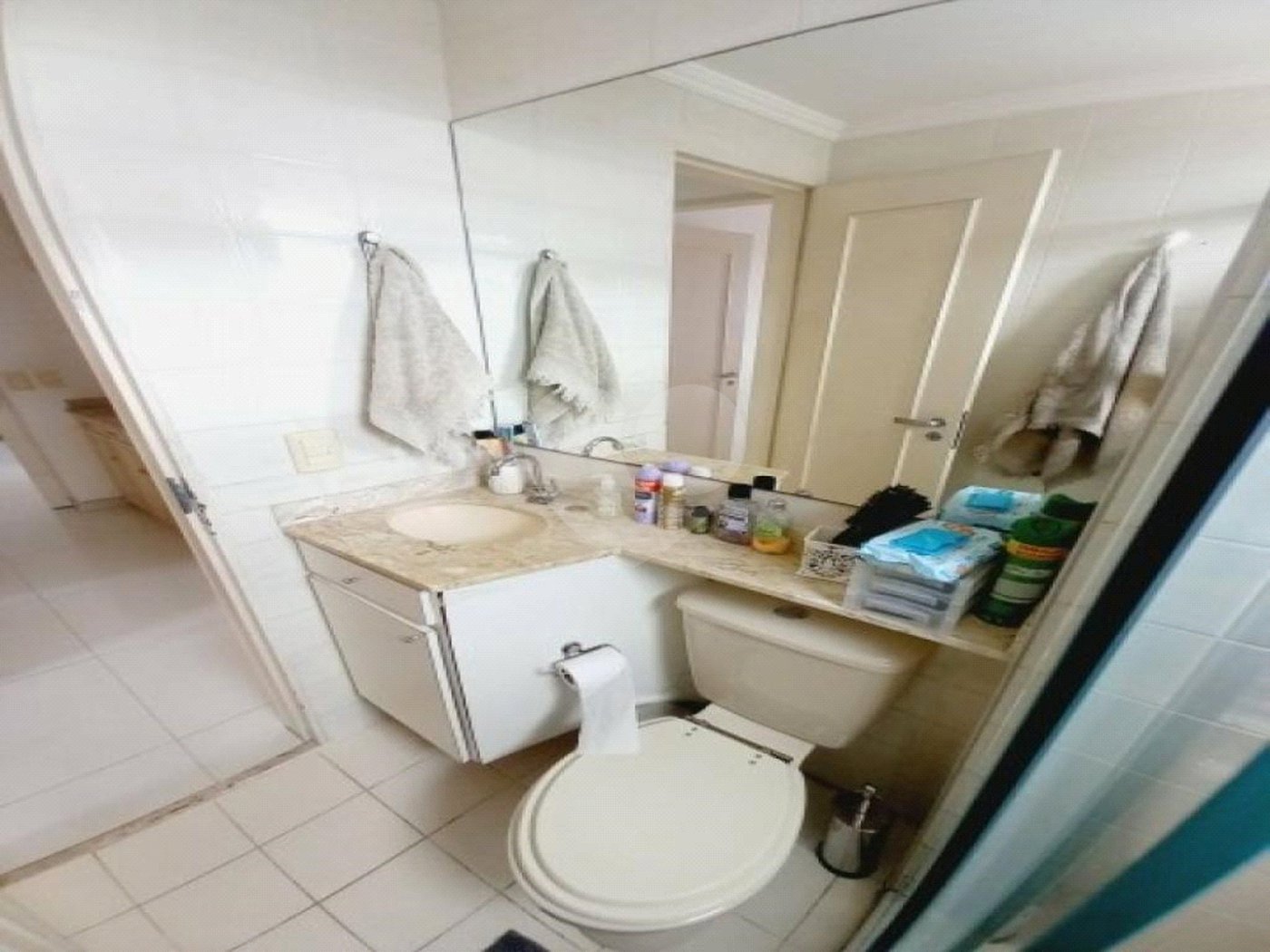 Apartamento à venda com 3 quartos, sendo 1 suíte, em Vila Santa Catarina, São Paulo, SP