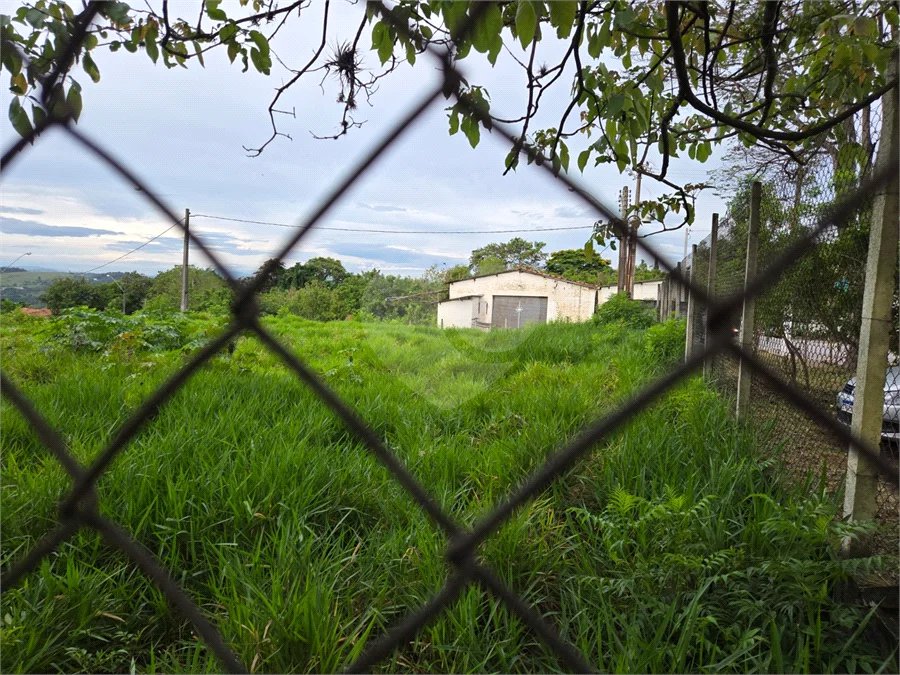 Área nobre COMERCIAL no entorno do centro de Atibaia.