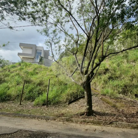 TERRENO DIFERENDIADO À VENDA NO CONDOMÍNIO PORTO ATIBAIA – ATIBAIA/SP