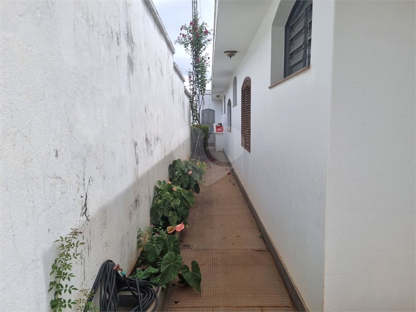 Casa comercial para locação no Centro