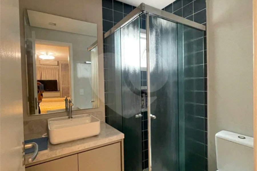 Apartamento à venda ou para alugar com 3 quartos, sendo 1 suíte,  em Riviera de São Lourenço, Bertioga, SP