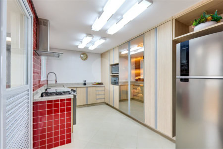Apartamento à venda com 3 suítes em Jardim Marajoara, São Paulo, SP