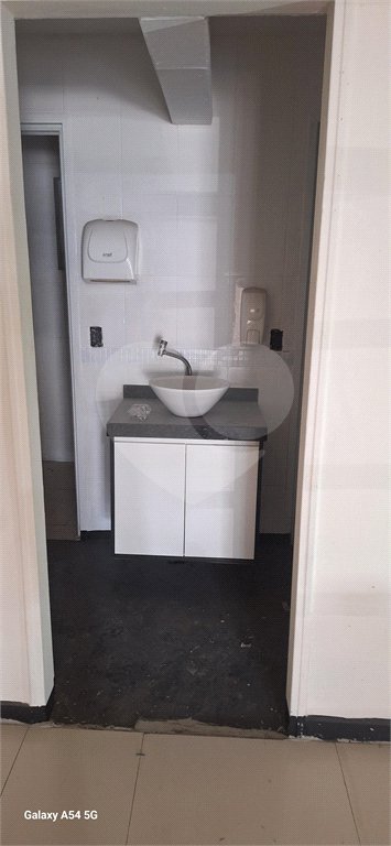 Salão 110m² comercial na Lucas Nogueira Garcez - Atibaia- SP