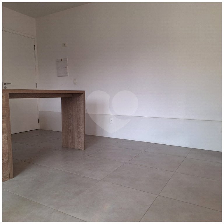 Excelente studio à venda, 45 m², novo, apresentando armários planejados, ar-condicionado e lazer total