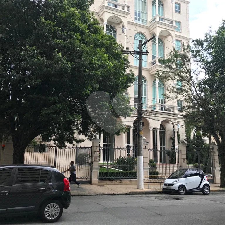 Apartamento à venda com 1 suíte em Campo Belo, São Paulo, SP