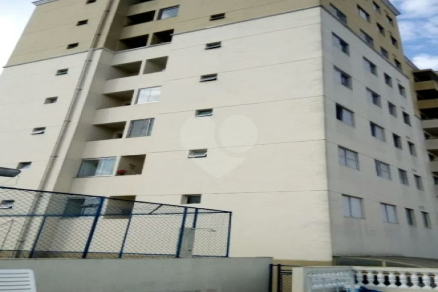 Excelente Apartamento de 02 dormitórios. Venha fazer uma Visita.