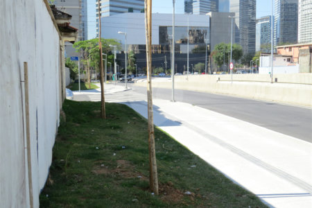 Terreno à venda em Chácara Santo Antônio (zona Sul) - SP