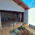 Casa à venda no bairro Castelinho, Piracicaba/SP.
