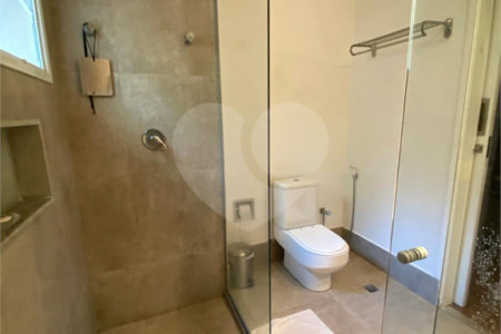 Apartamento Garden na Mooca de 322m² com 3 suítes e 5 vagas.